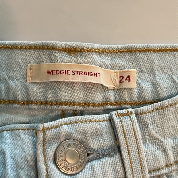 Levi’s Premium Wedgie Straight High Rise Size 24 - Picture 11 of 16